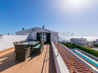 Xalet a S´Algar-Alcaufar. Chalet de 5 dormitorios con piscina y vistas al mar a la venta e