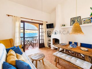 Apartamento en Playas de Fornells. Apartamento con licencia turística en primera línea de playas de