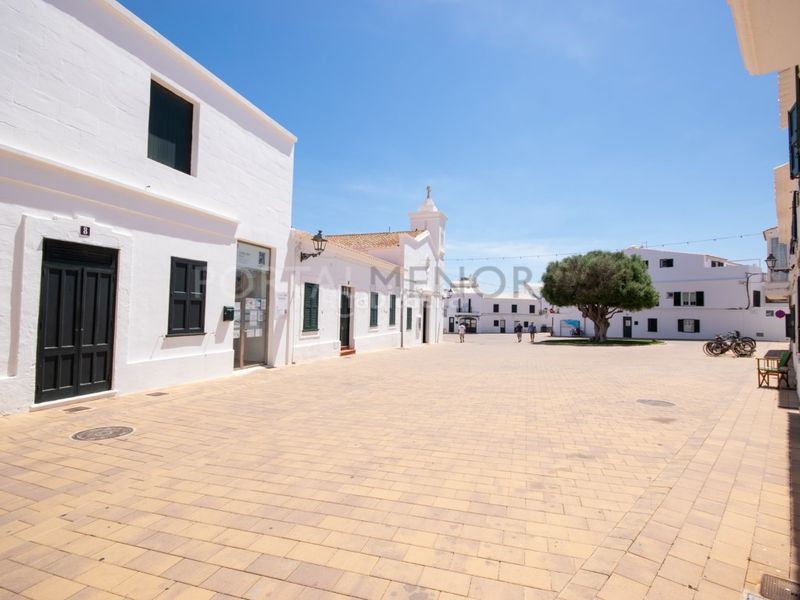 Foto 7c84cb62-906e-4be7-96a2-941ae9e35763. Casa amb aparcament a Fornells Es Mercadal