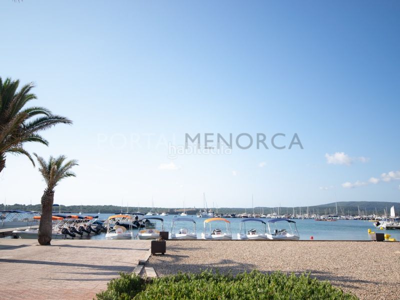 Foto d414787c-9f79-49d5-8930-f90e71bfa28b. Casa amb aparcament a Fornells Es Mercadal