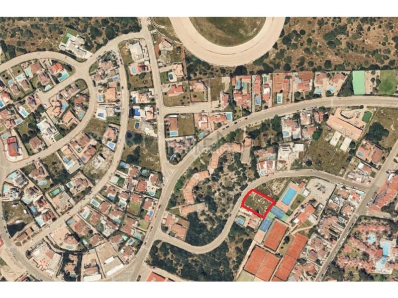 Foto 0835f18b-a83a-4d22-8c1f-3299129429d3. Terreny residencial a Cala en Blanes Ciutadella de Menorca