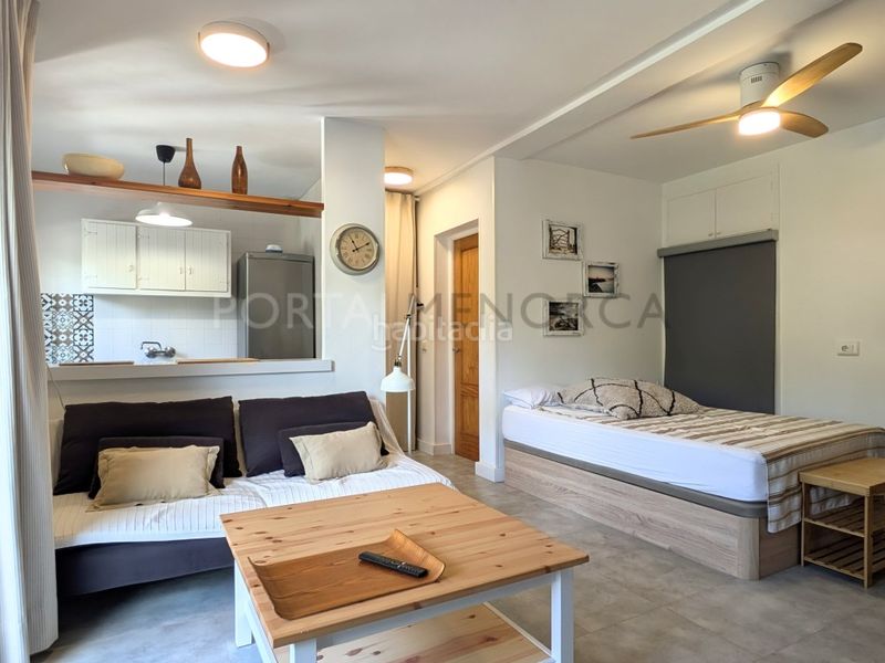 Foto 7549e470-e64d-44a2-9f9f-2ef04a5aa978. Apartament a Cala Blanca Ciutadella de Menorca