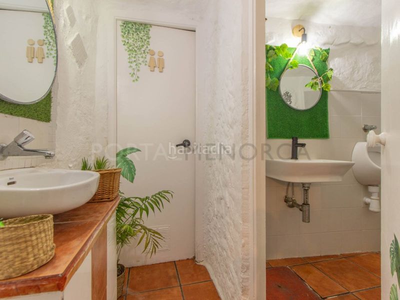 Foto 8d741339-0a0e-4e44-8c21-227903124cde. Local comercial a Es Castell Es Castell