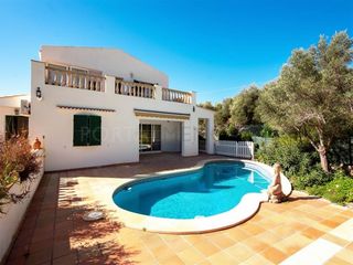 Chalet  Calle norte-ub s vitamina. Chalet con piscina en son vitamina, menorca