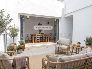 Casa  Calle sant joan. Casa en planta baja totalmente reformada en el centro de mahon