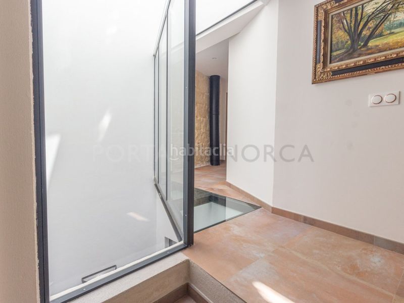 Foto aba9a932-fd45-47c8-83f8-2d291fcb147c. Casa a Centre Històric Maó / Mahón