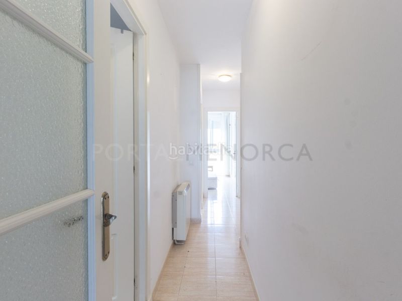 Foto abb7de50-d961-4716-8e4b-1d07afa5c500. Pis amb aparcament a Camí de Ses Vinyes Maó / Mahón