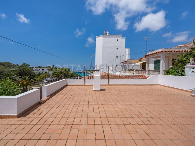 Foto b0bb2863-6d62-4c96-a639-3ae5d256123c. Apartament a Cala Blanca Ciutadella de Menorca