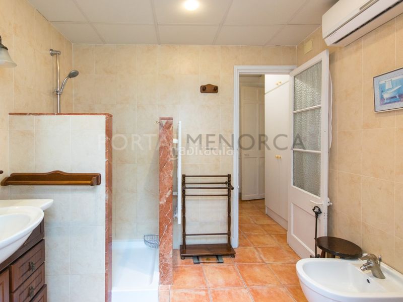 Foto b22796f2-a8cd-4460-a70c-3a81a80abcc5. Casa a Centre Històric Maó / Mahón