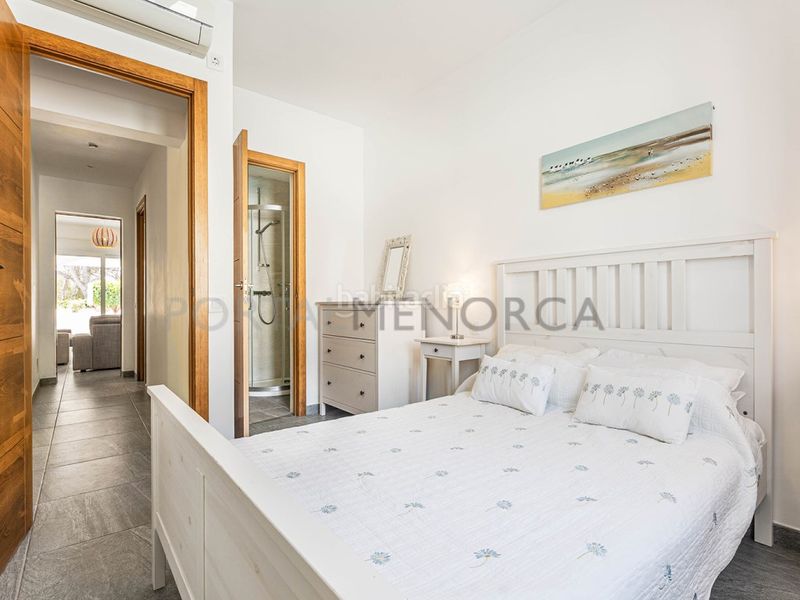 Foto 07ee0780-e427-4ae3-878c-94a50a826cd9. Xalet amb aparcament piscina a Cala d´En Bosch-Serpentona Ciutadella de Menorca