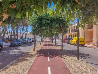 Casa  Calle son perruquet. Planta baja con patio en venta en sant lluís
