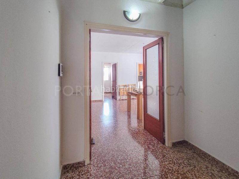 Foto 986222f5-0b66-47d6-bf21-d087d4e74f00. Casa amb aparcament a Avinguda Menorca-Sínia Costabella Maó / Mahón