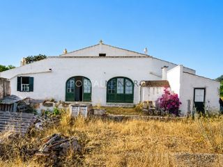 Casale  Camino cementeri de sant climent 255. Casa de campo menorquina con gran potencial