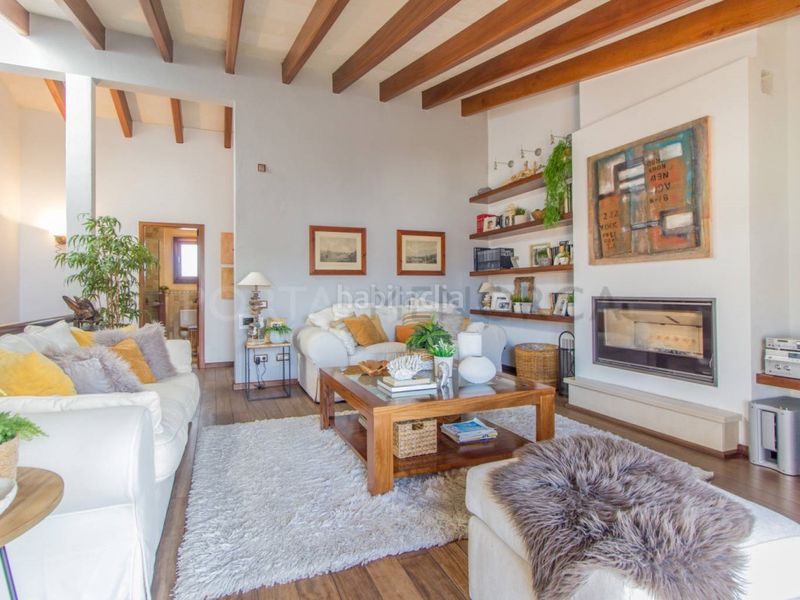 Foto a051161a-1ca8-4d1f-87b3-6d9b0f4f8f2d. Casa con parcheggio in Avinguda Menorca-Sínia Costabella Maó / Mahón