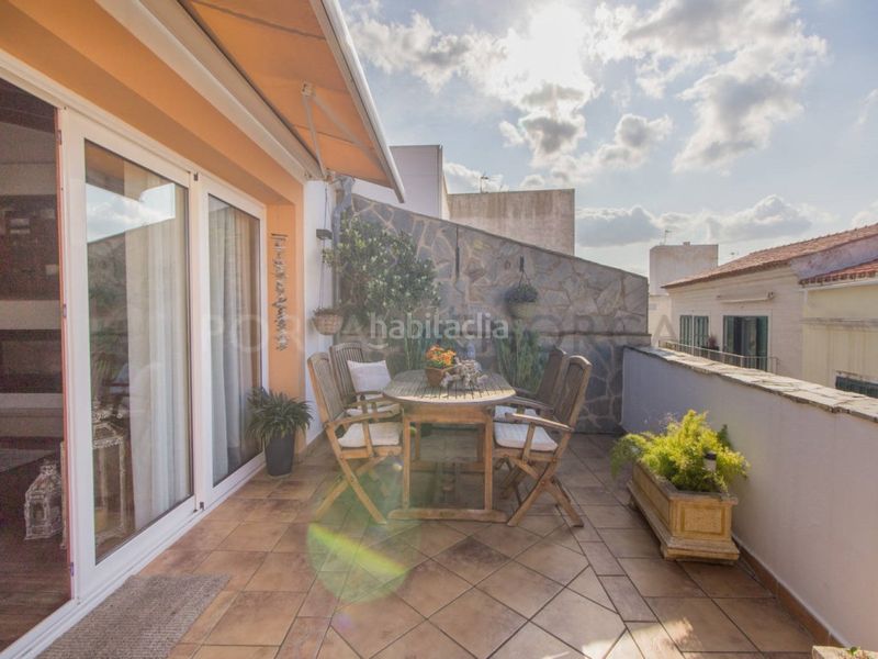 Foto b0fe21b0-075f-459c-8f83-3f7d0e6751e1. Casa con parcheggio in Avinguda Menorca-Sínia Costabella Maó / Mahón