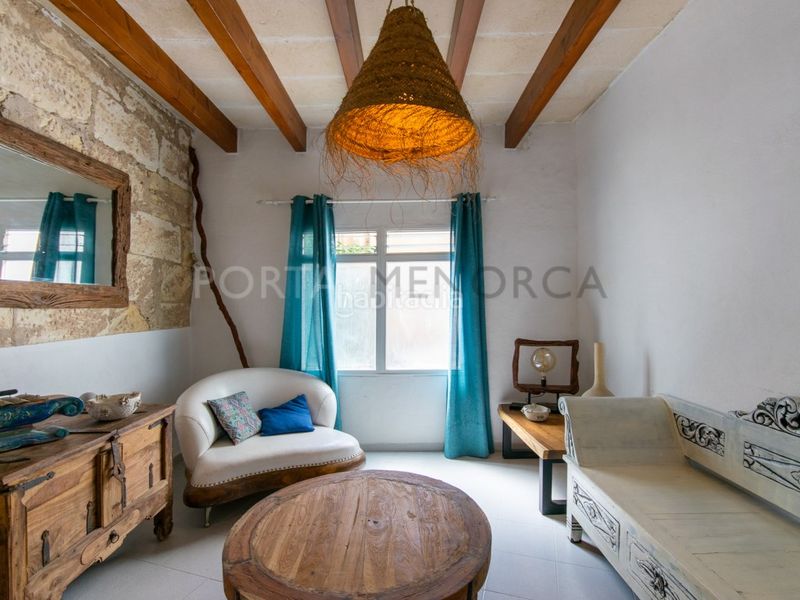 Foto fd6025a1-a602-402b-bc71-be4ccd4a9de1. Casa amb aparcament a Ferreries poble Ferreries