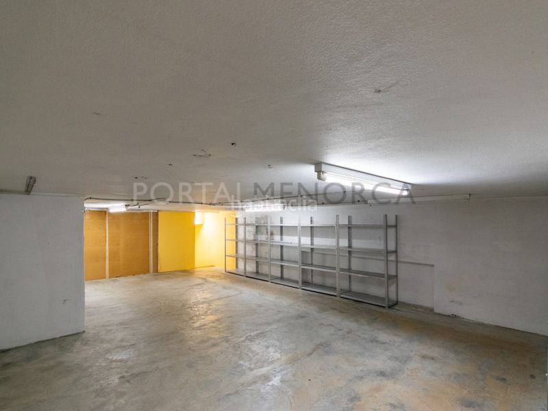 Foto 01d8ac14-4d7f-4eb4-a531-bd5b8df0f515. Location local commercial dans Alaior poble Alaior