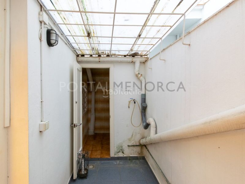 Foto df7ec1a4-275a-4c67-81b5-ca9799fb0a71. Location local commercial dans Alaior poble Alaior
