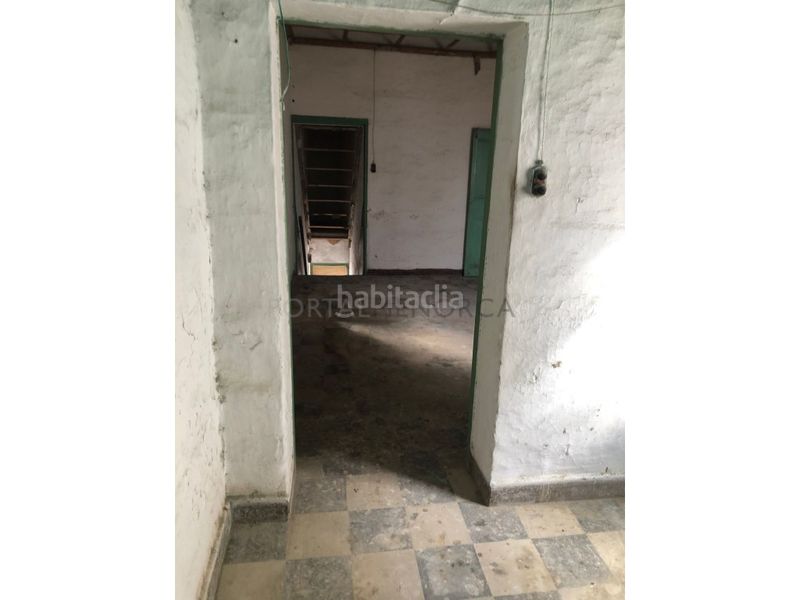 Foto 0b4ee9ef-4ee2-4e30-bfb2-5fb3980e903c. Casa adossada a Es Castell Es Castell
