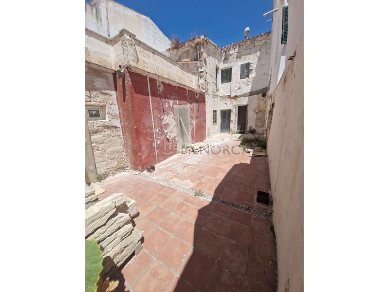 Foto 10cf14ca-62be-4c2c-92d1-e17db815528b. Casa adossada a Es Castell Es Castell
