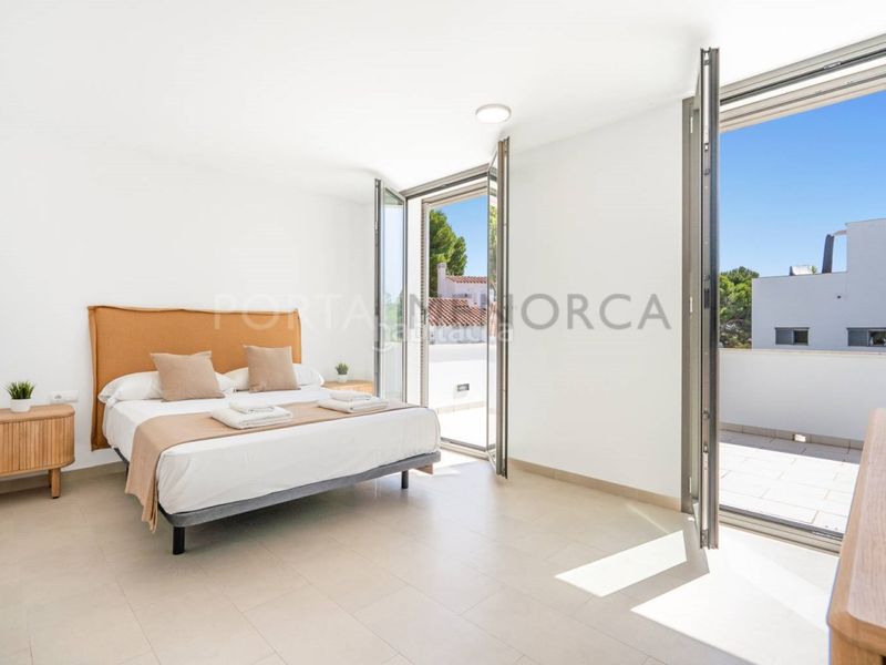 Foto c993cc52-7d77-4451-8579-aa39be292ef3. Xalet amb piscina a Port d´Addaia Es Mercadal