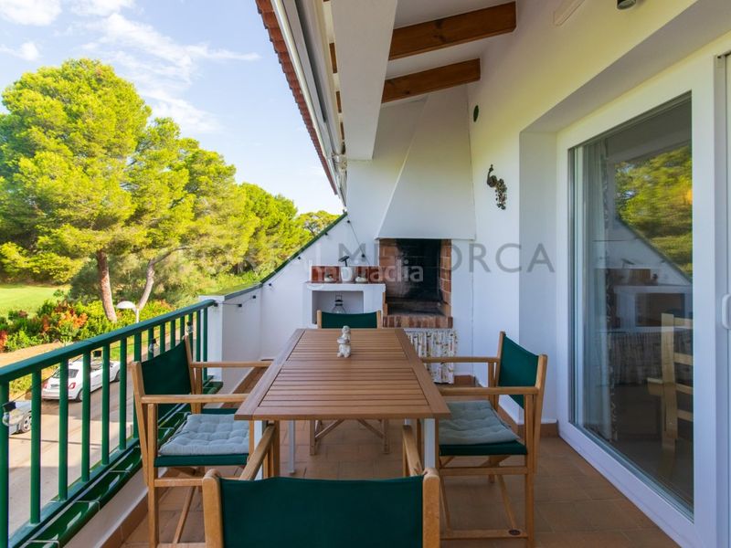Foto a095ce0d-0206-4562-9a17-22200cee6590. Apartament amb aparcament piscina a Son Parc Es Mercadal
