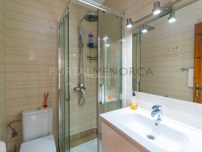 Foto c8ce4ae5-9455-422e-86ad-7681a9bc0e1b. Apartament amb aparcament piscina a Son Parc Es Mercadal