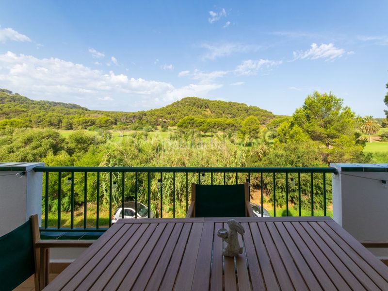 Foto eec0c7dd-12e4-467f-ad8f-6747ad050db2. Apartament amb aparcament piscina a Son Parc Es Mercadal