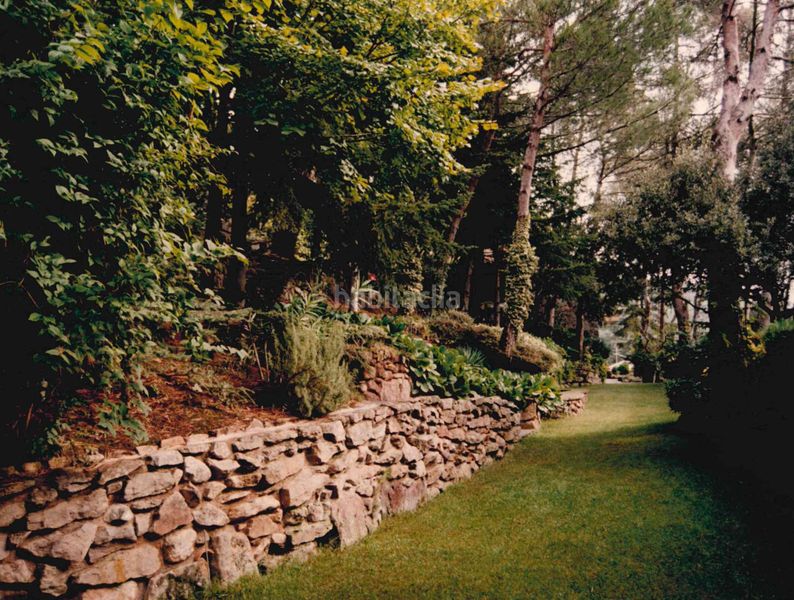 Foto 3a749366-f707-4bdf-b295-6b66d6f35450. Xalet amb xemeneia calefacció aparcament piscina a Calders