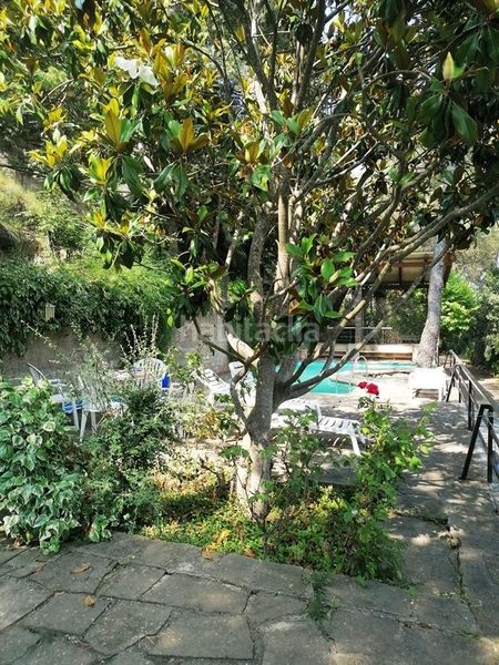 Foto 40eadd77-3442-4302-a5e0-ce4eb4fe713d. Xalet amb xemeneia calefacció aparcament piscina a Calders