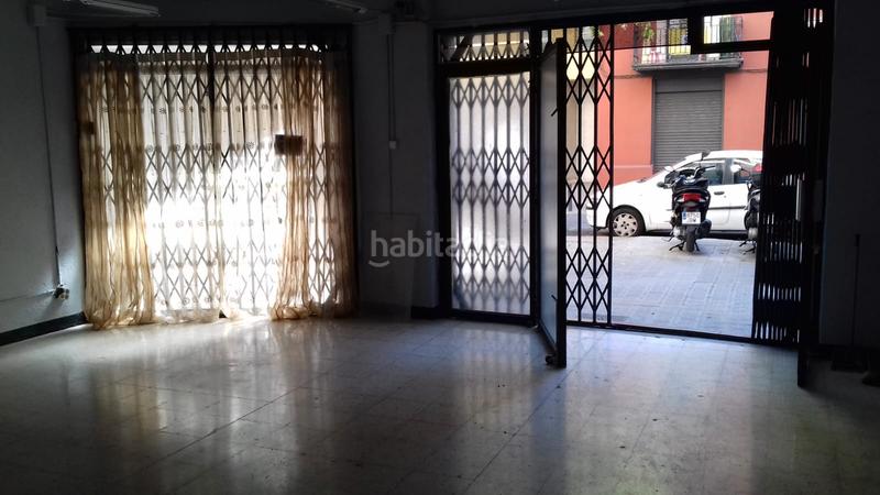 Foto 850dd8dc-8c1d-439b-963f-d6b780bcb846. Local comercial a El Camp de l´Arpa del Clot Barcelona