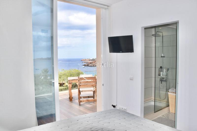 Foto 83a5ec2e-633e-497e-ba52-c325f0643bf8. Casa con riscaldamento piscina in Cala Vedella-Cala Tarida Sant Josep de sa Talaia