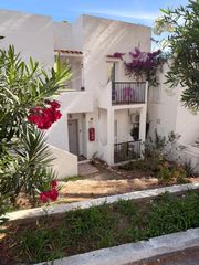 Apartament a Cala Vedella-Cala Tarida. Precioso apartamento cerca de la playa