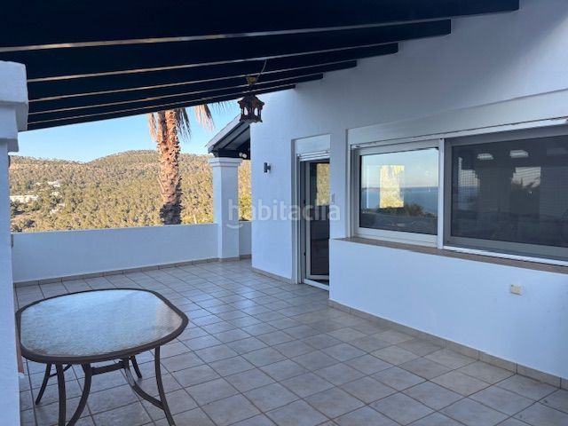 Foto 5860b6f6-a9de-4383-a71a-096ce413f7a8. Casa  con apartamento de invitados y vistas a la puesta de sol en Sant Josep de sa Talaia