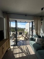 Apartament a Cala Vedella-Cala Tarida. Precioso apartamento reformado con vistas despejadas y a la isla