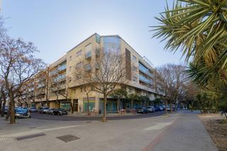Lloguer Apartament a Es Camp Redó. Gran piso en alquiler en una comunidada con piscina