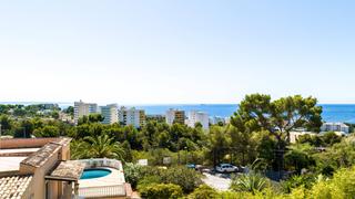 Chalet in Costa d´en Blanes. Villa en costa den blanes