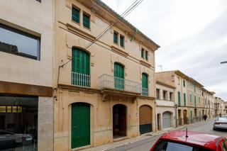 Casa en Llucmajor Interior. Casa de pueblo en llucmajor con patio y garaje