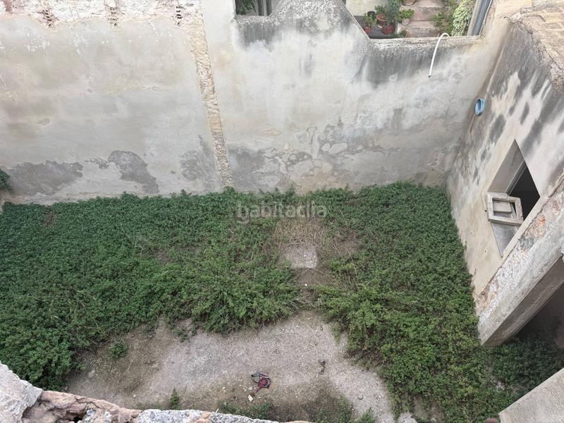 Foto 6bcbe670-8088-49c0-855a-f9e1376efe12. Casa  de pueblo con proyecto y licencia para reforma integral en el centro en Sineu