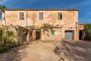 Masía en Campos. Tradicional finca rústica en campos para reformar