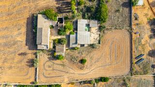 Mas à Campos. Tradicional finca rústica en campos para reformar