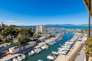 Pis a S´Arenal. Vivienda en primera línea de mar con vistas inigualables