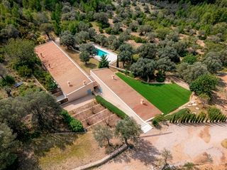 Bauernhof in Estellencs. Refugio mediterráneo en la tramuntana  privacidad, naturaleza y