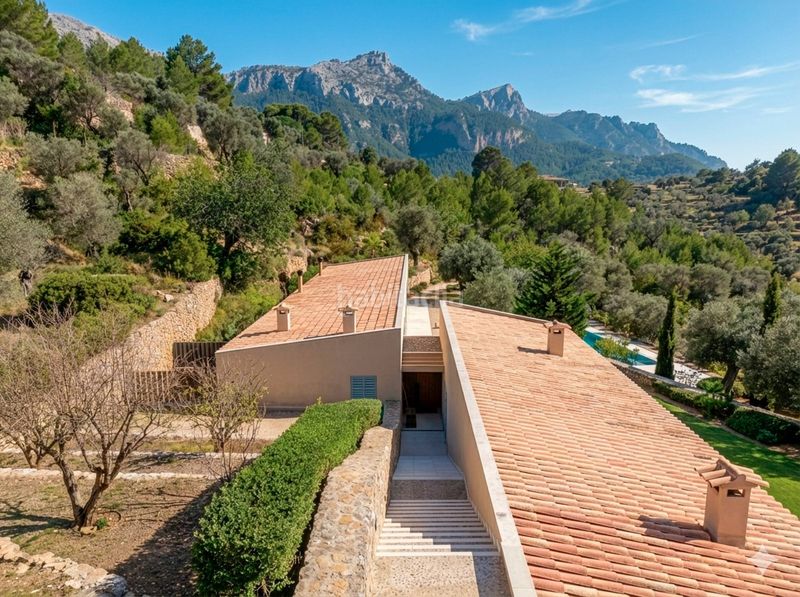 Foto 57462fa8-6390-4a50-9864-22323231400a. Masia amb calefacció aparcament piscina a Estellencs