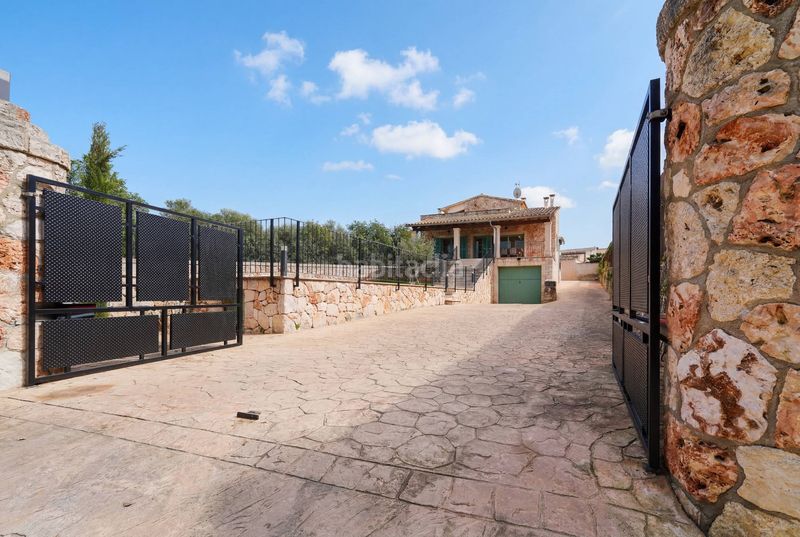 Foto 7a5470e0-9277-47ad-96da-a8a2c4cd013e. Casa amb aparcament piscina a Sineu