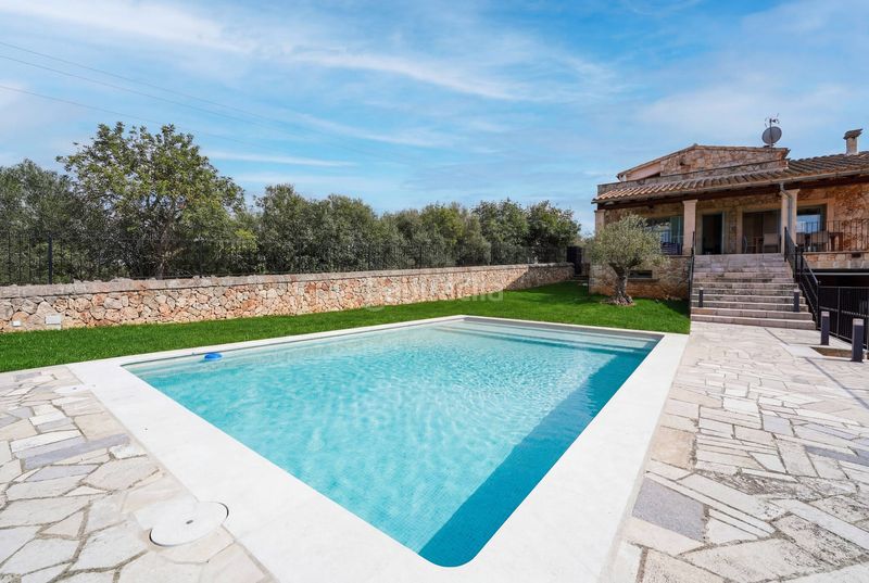 Foto d146d295-99c4-40b1-8c0d-8188723efc94. Maison avec chauffage parking piscine dans Sineu