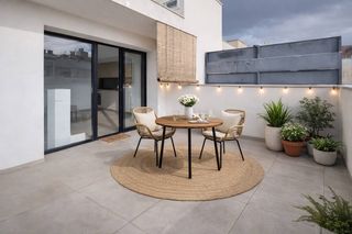 Àtic a Son Cotoner. Ático dúplex muy luminoso con terraza en son cotoner