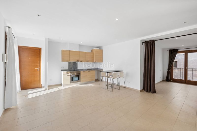 Foto e6db1ade-5bb4-46a3-ac90-c590cd49678a. Apartament amb calefacció a La Llotja-Born Palma de Mallorca