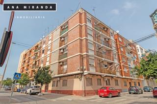 Etagenwohnung  Carrer de barcelona 1. Venta vivienda en moncada