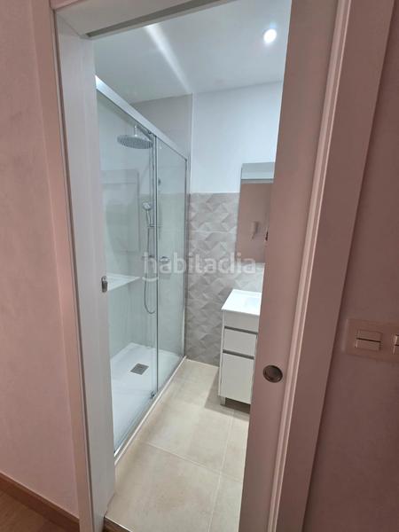 Foto 107698ee-c9ed-4b79-847c-3cb9a3700d67. Affitto appartamento in carrer de sant joan bosco 68 in Valencia